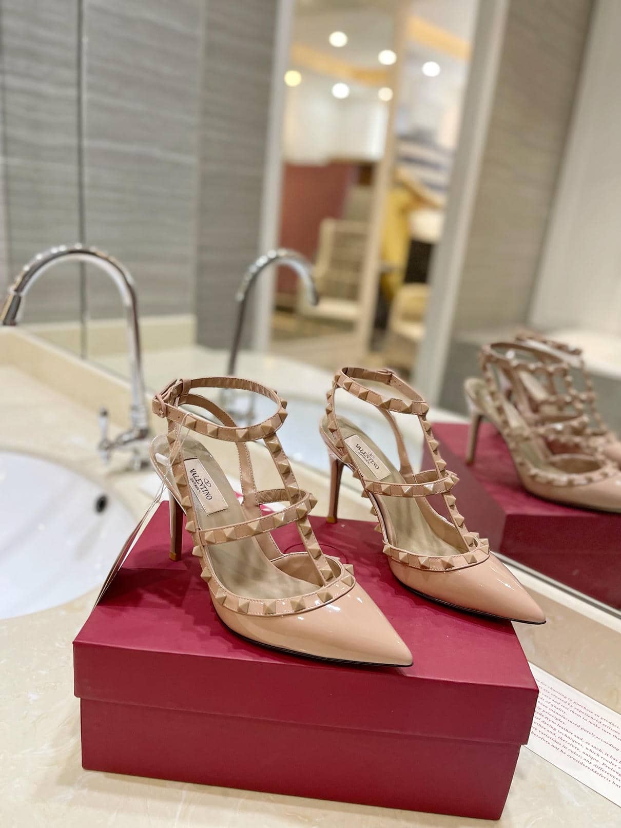 Valentino Sandal9-6